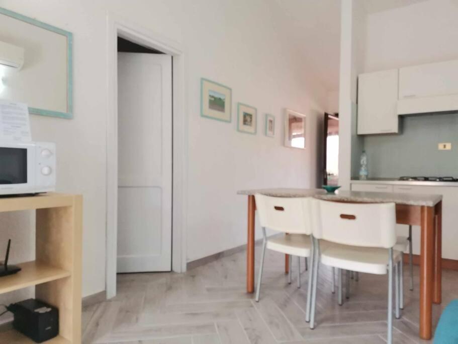Casa Di Lu' - Bilocale Con Giardino - Porto Pollo Διαμέρισμα Εξωτερικό φωτογραφία