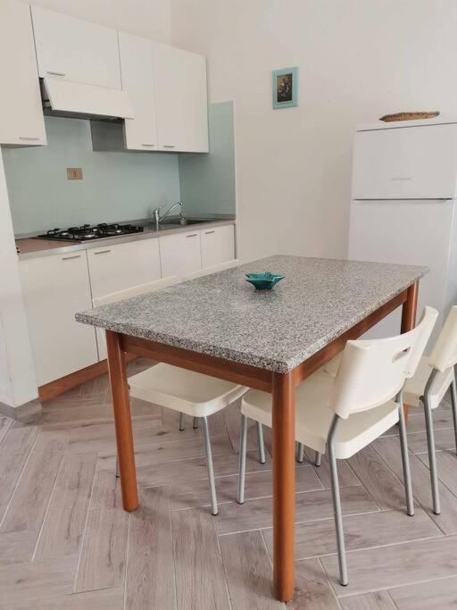 Casa Di Lu' - Bilocale Con Giardino - Porto Pollo Διαμέρισμα Εξωτερικό φωτογραφία